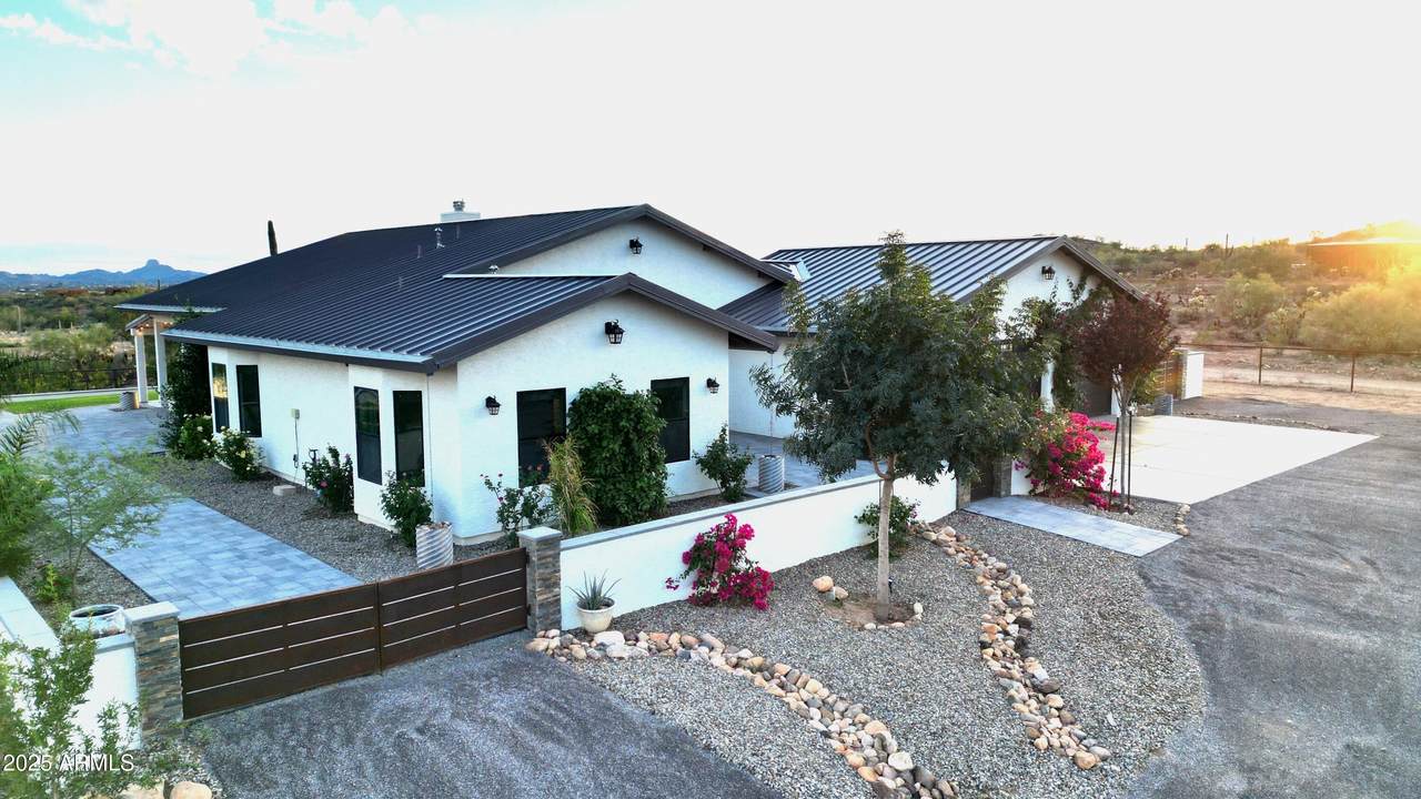 3860 Pura Vida Trail - Photo 1