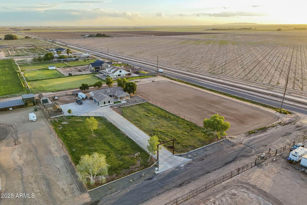 3635 Graythorn Way - Photo 1