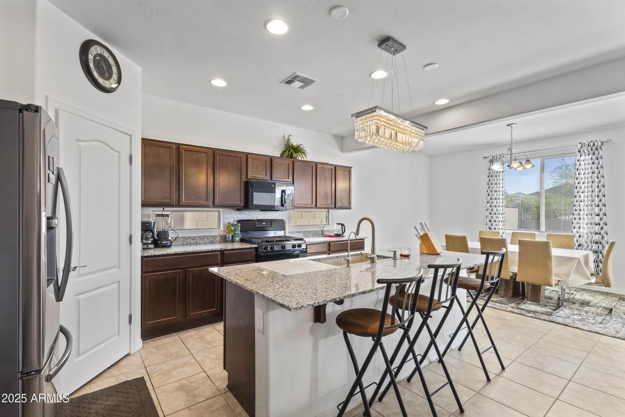 11405 53RD Avenue - Photo 1