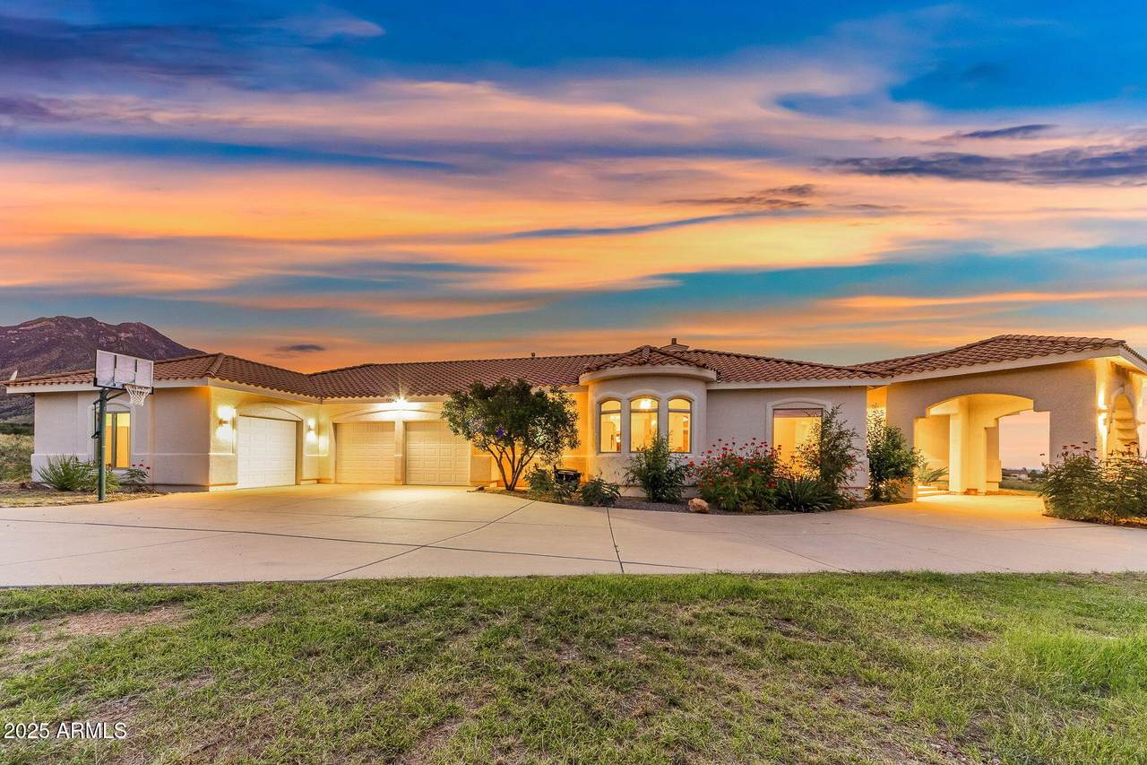 9566 Swiss Court - Photo 1