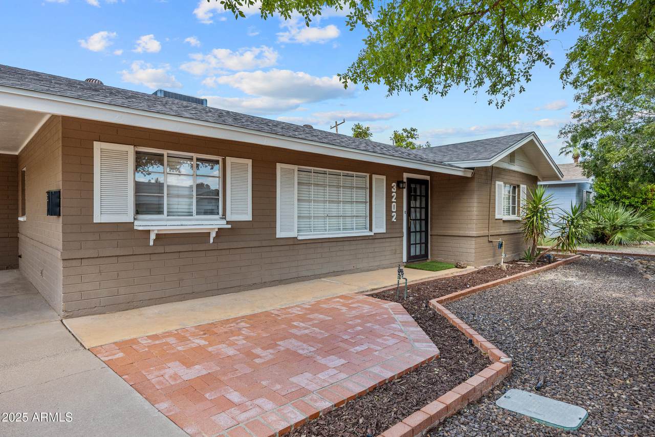 3202 21ST Street - Photo 1