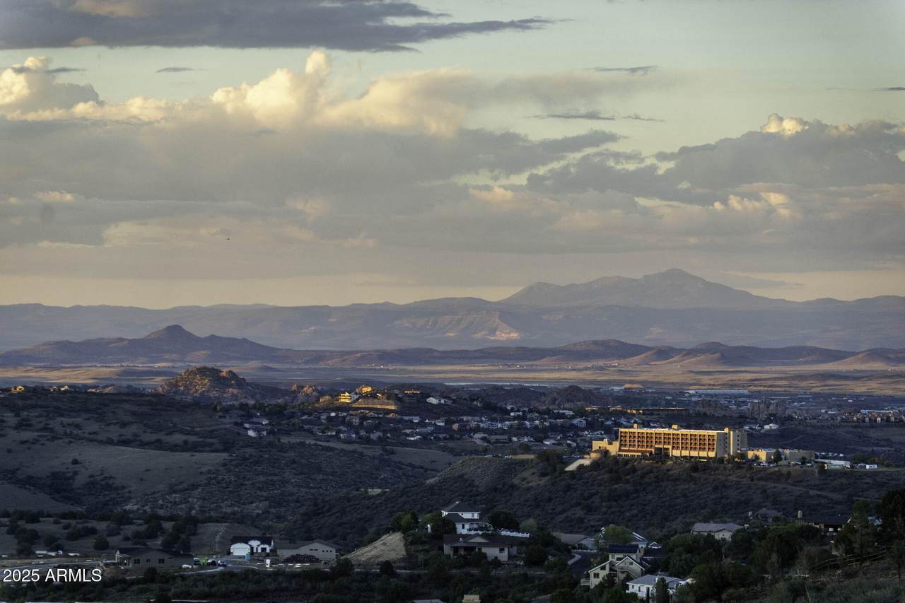 855 City Lights Lights - Photo 1