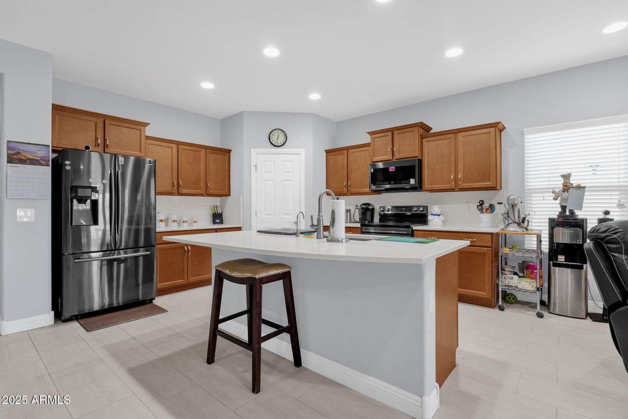 10830 Topaz Avenue - Photo 1