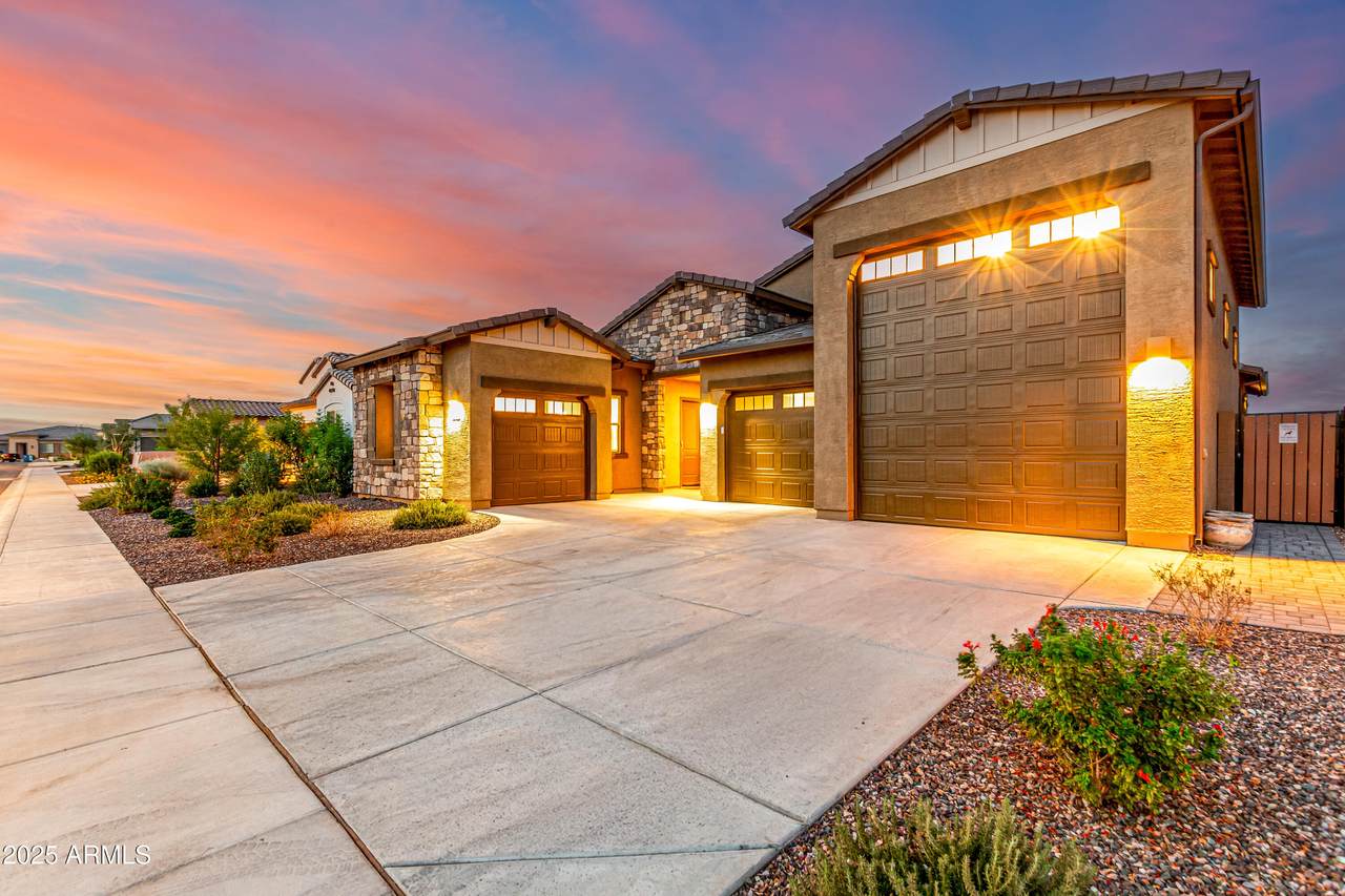 32537 Aris Drive - Photo 1