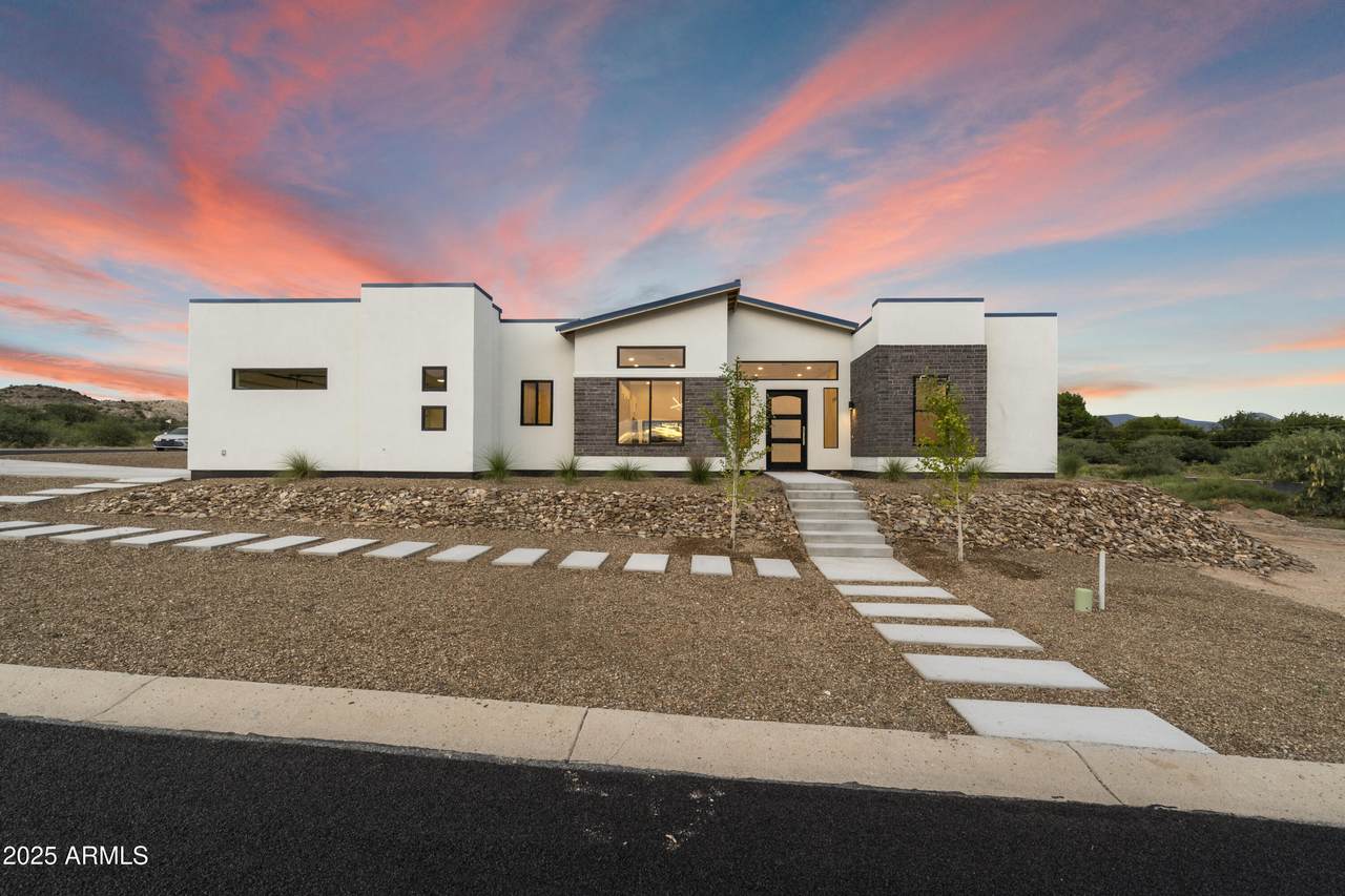 2788 Twin Leaf Circle - Photo 1