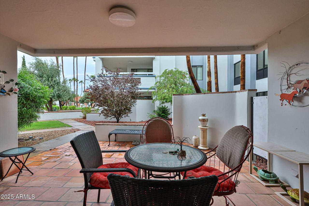 17404 99TH Avenue - Photo 1