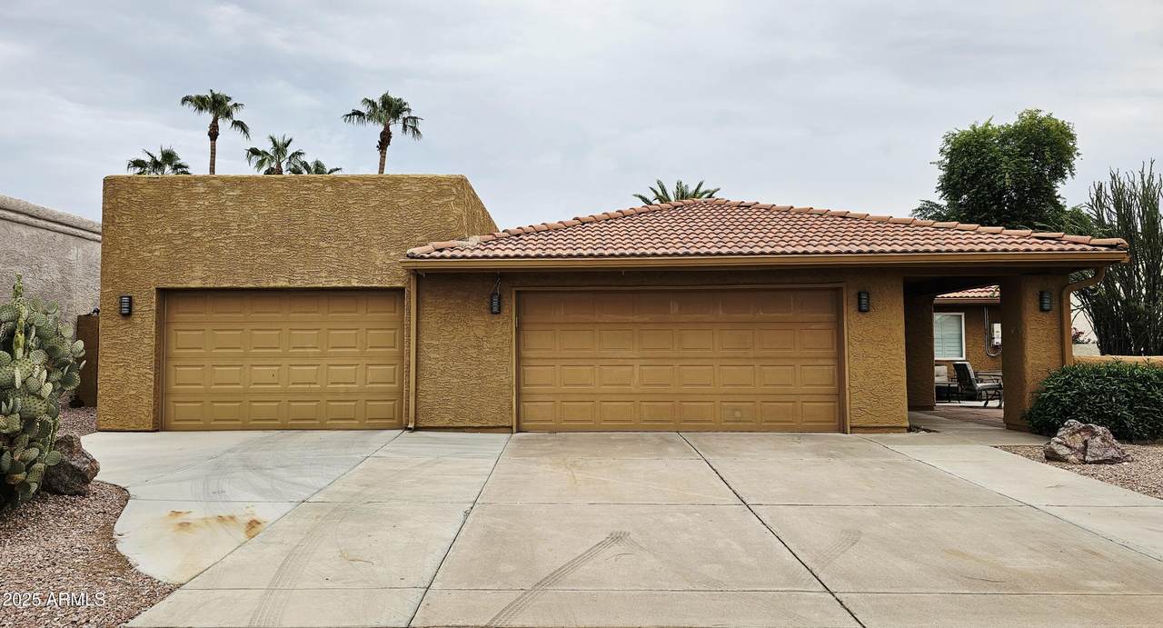 25415 Sedona Drive - Photo 1