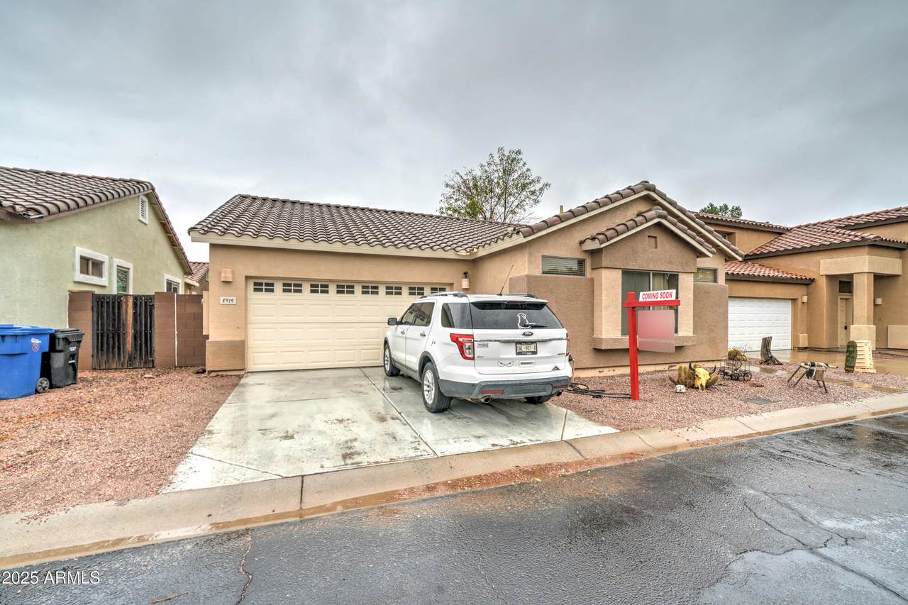 8919 Calypso Avenue - Photo 1