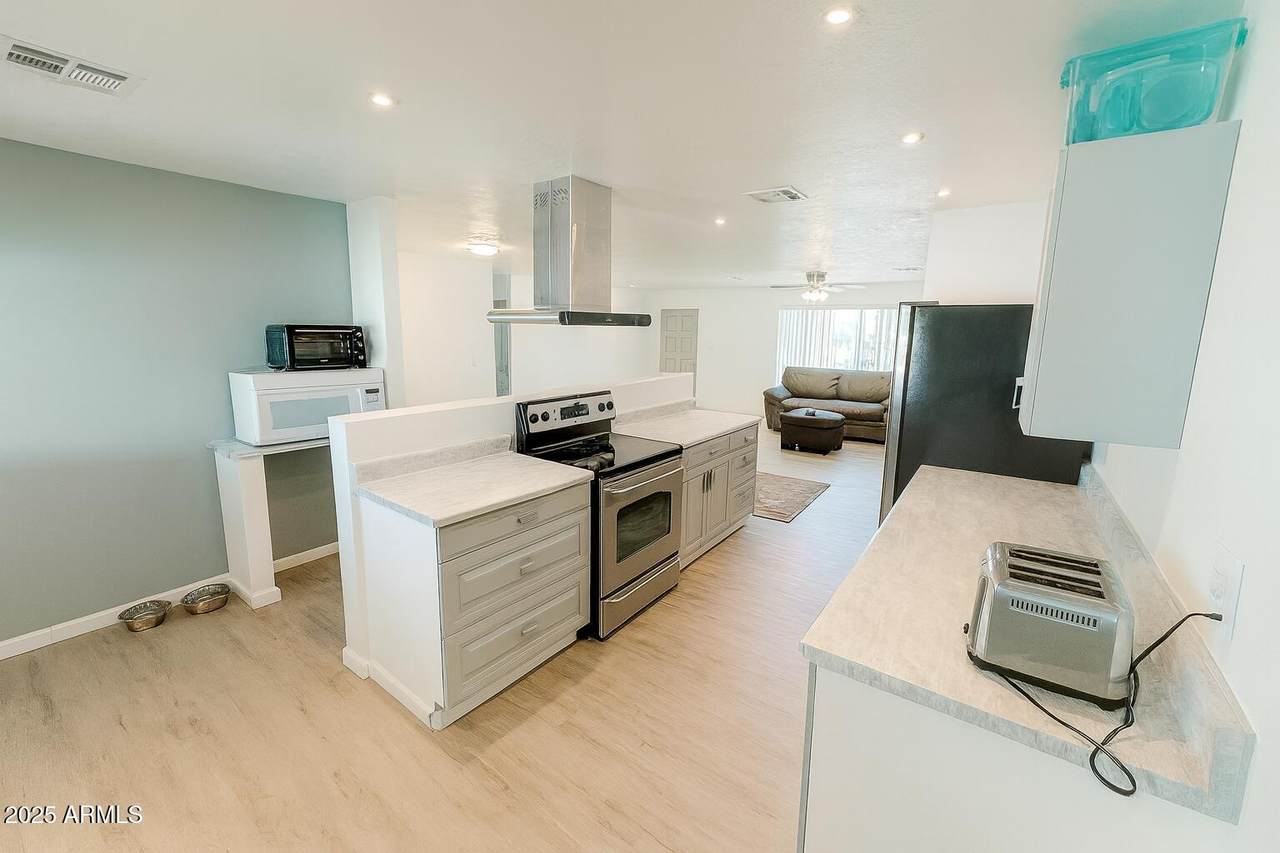 610 Estevan Avenue - Photo 1