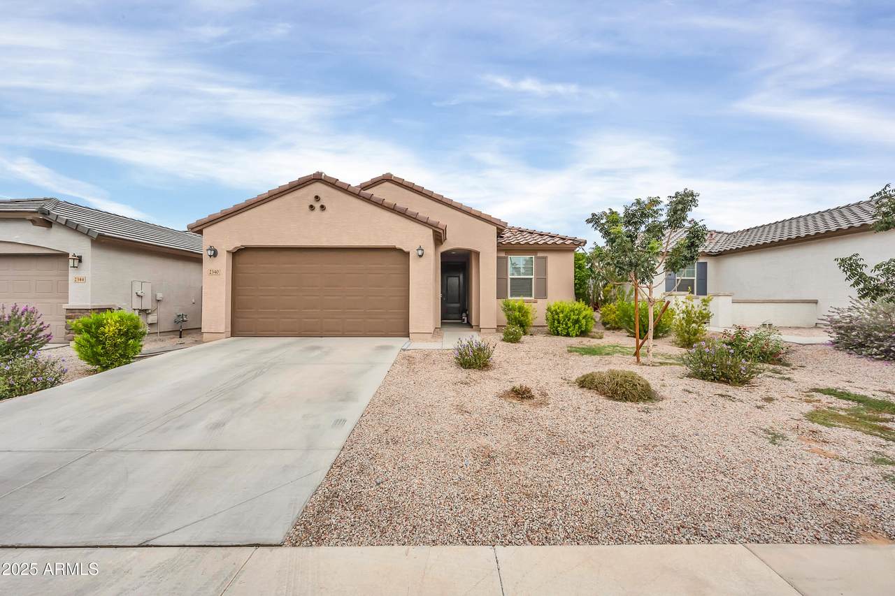 2340 La Salle Street - Photo 1