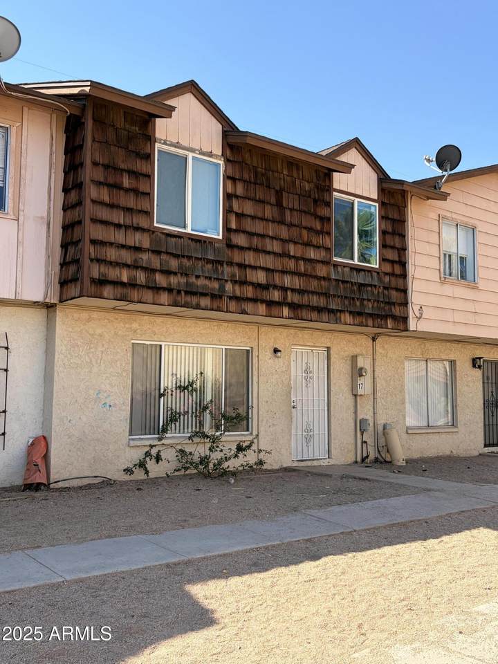 3605 Bethany Home Road - Photo 1