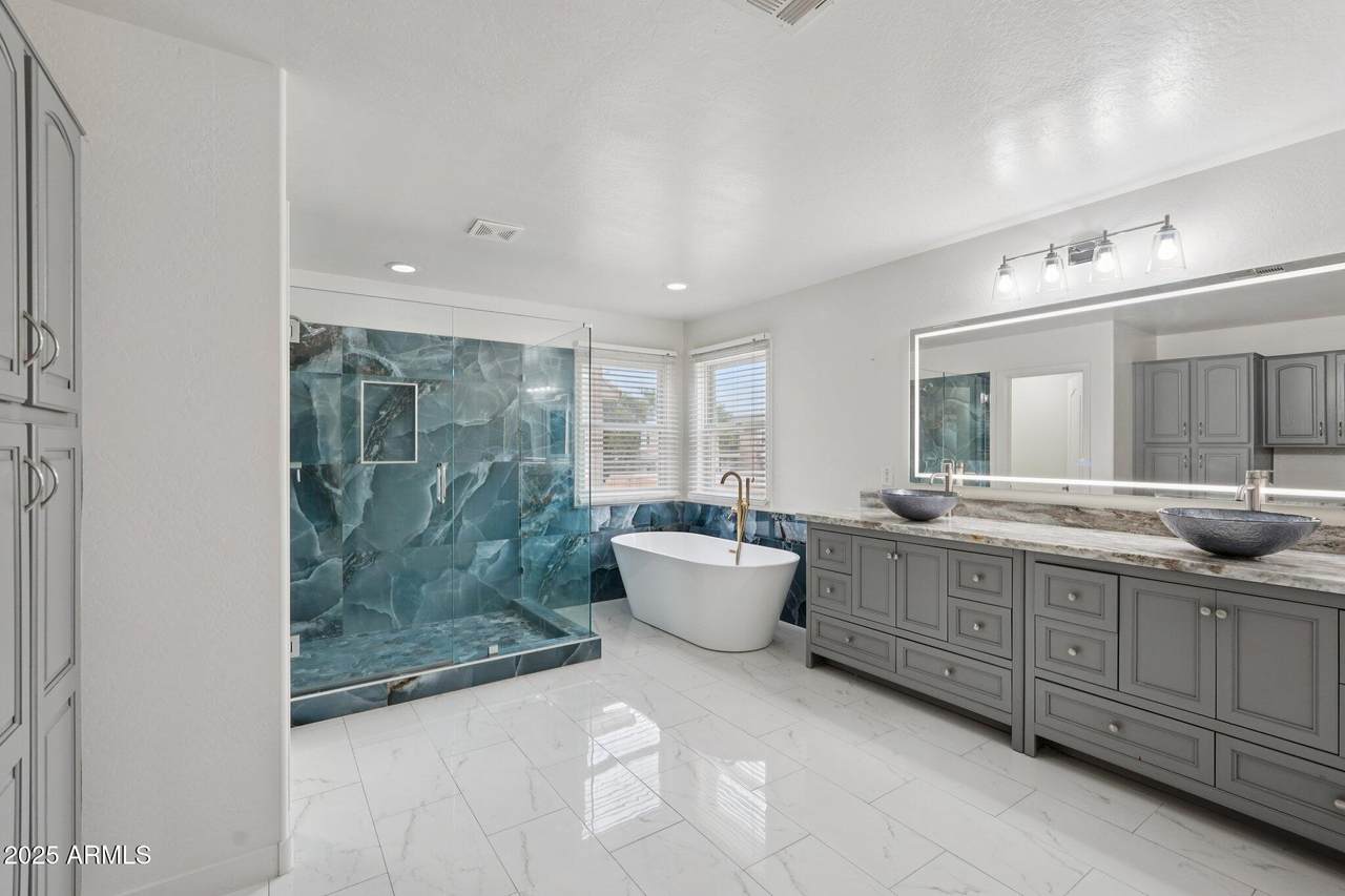 3763 292ND Lane - Photo 1