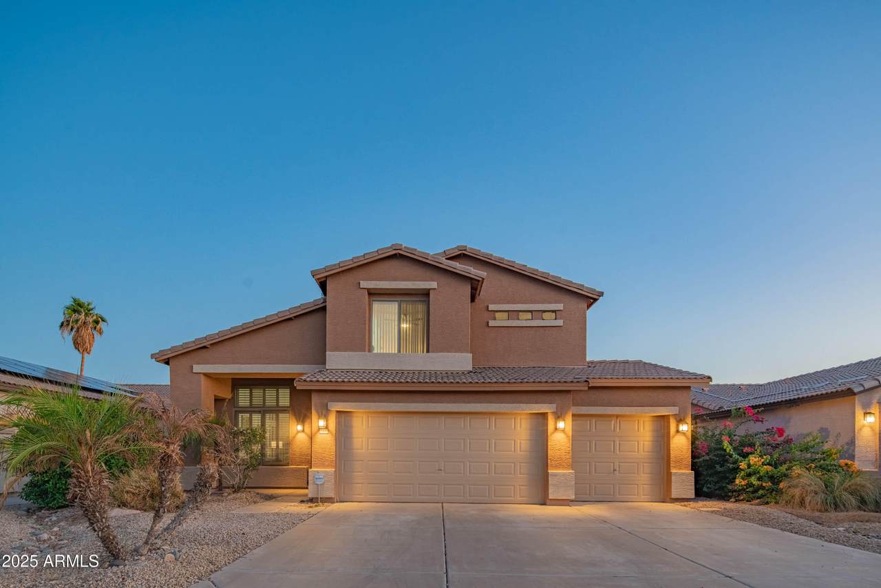 15843 Apache Street - Photo 1