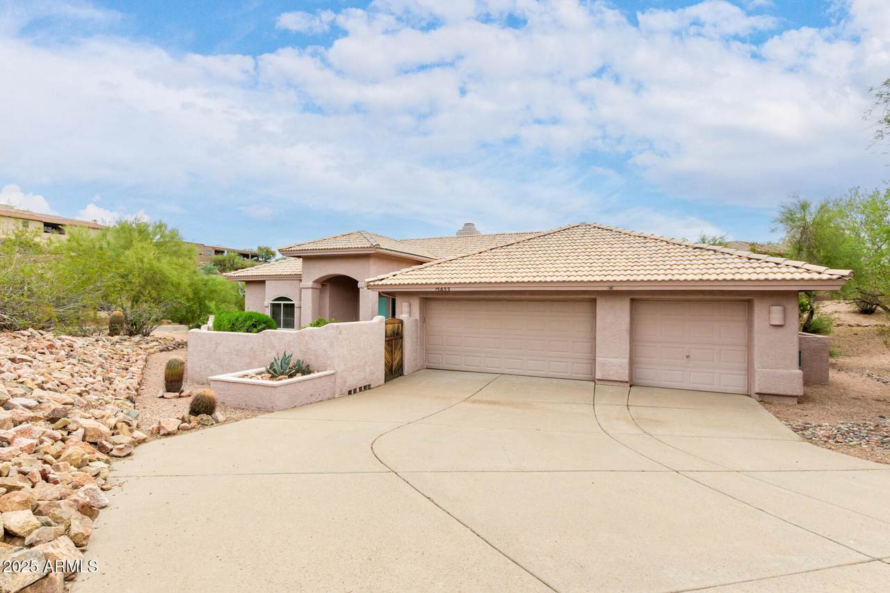 15655 Cabrillo Drive - Photo 1