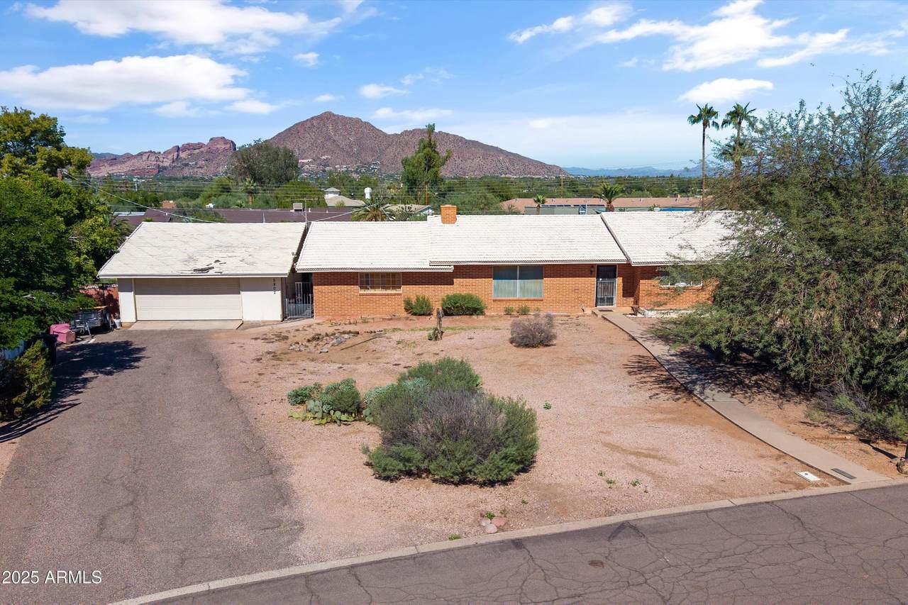 5802 Vernon Avenue - Photo 1