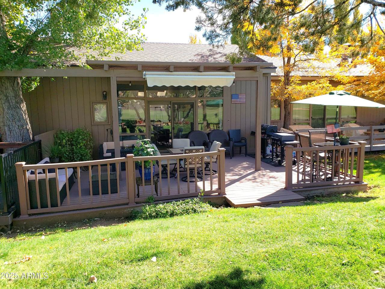 2753 Fairview Drive - Photo 1