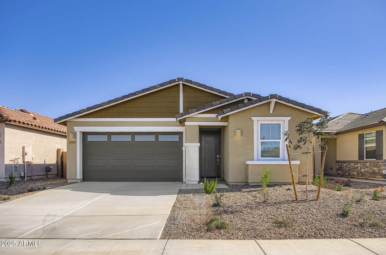 32483 Jasper Street - Photo 1