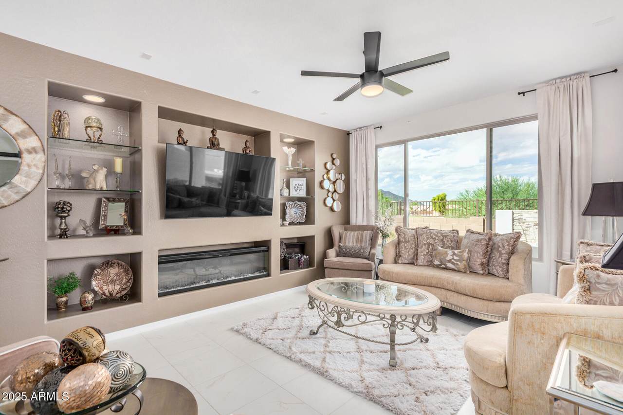 1894 Summer Lane - Photo 1