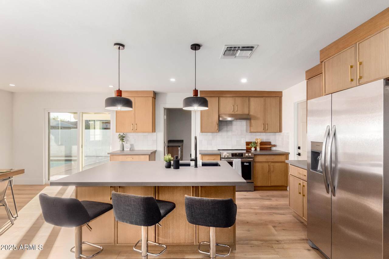 2209 Jerome Avenue - Photo 1