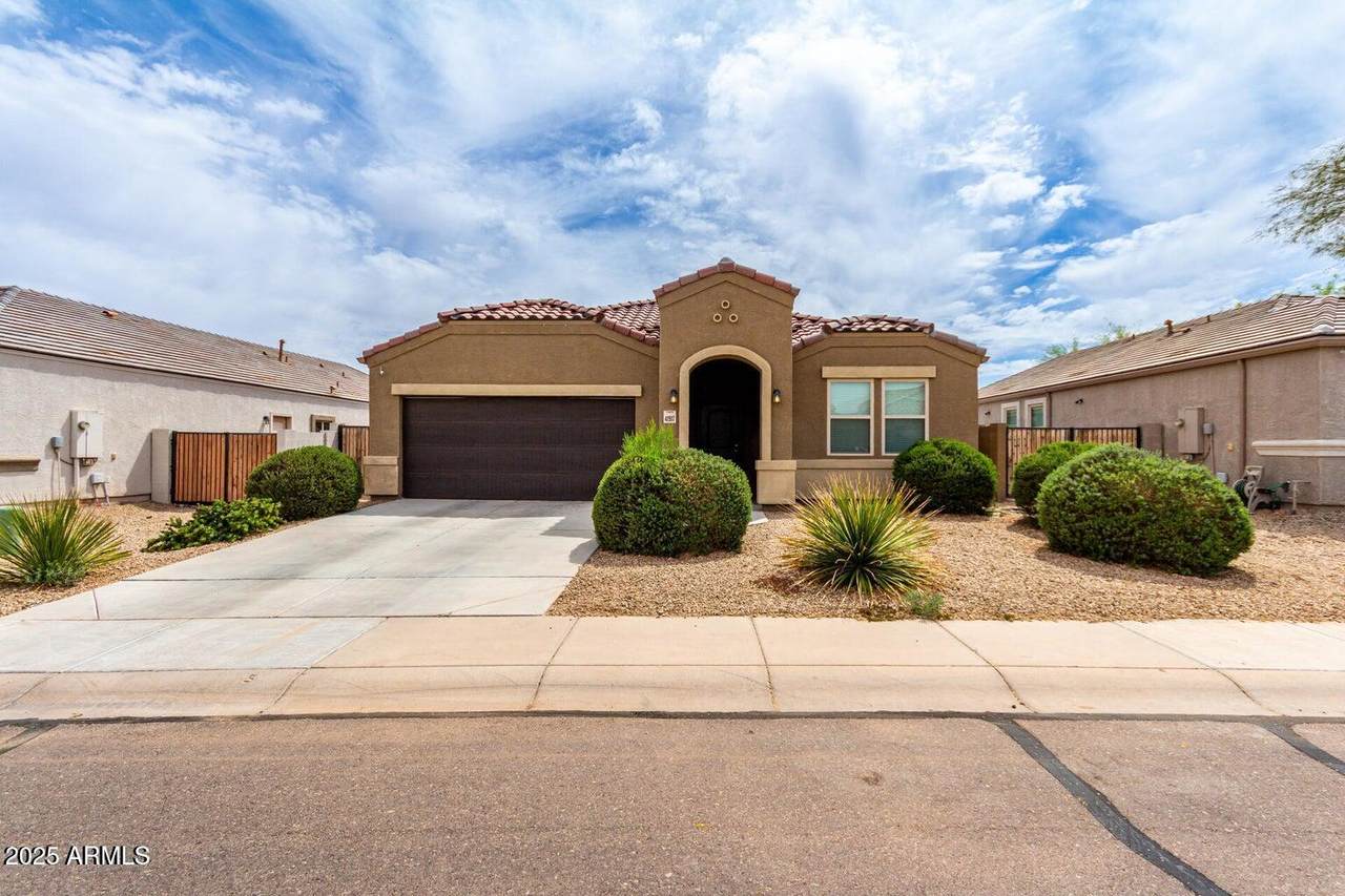 41917 Manderas Lane - Photo 1