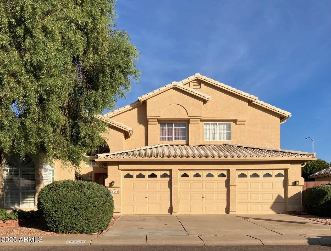 15619 7TH Drive - Photo 1