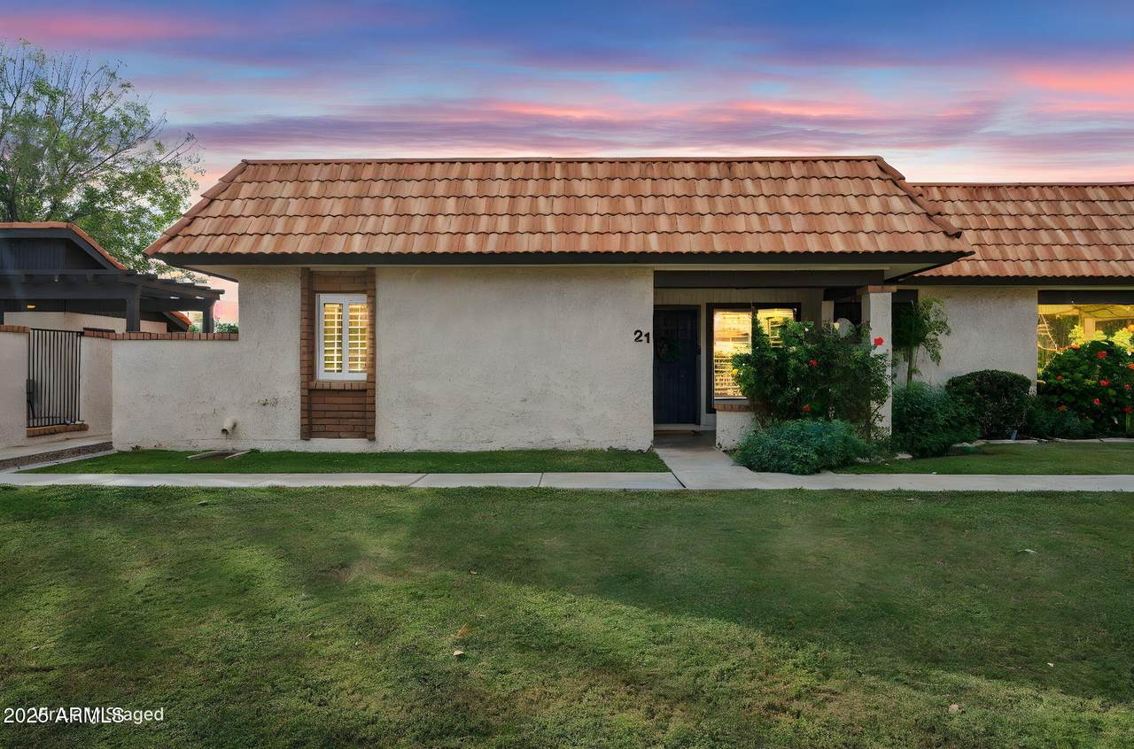 195 Cottonwood Street - Photo 1