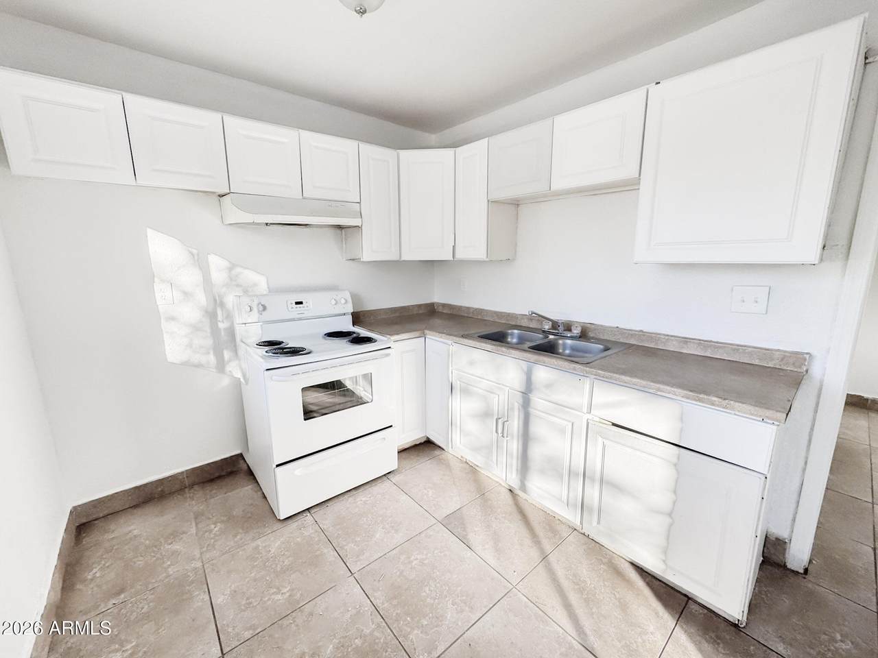 1834 Yale Street - Photo 1