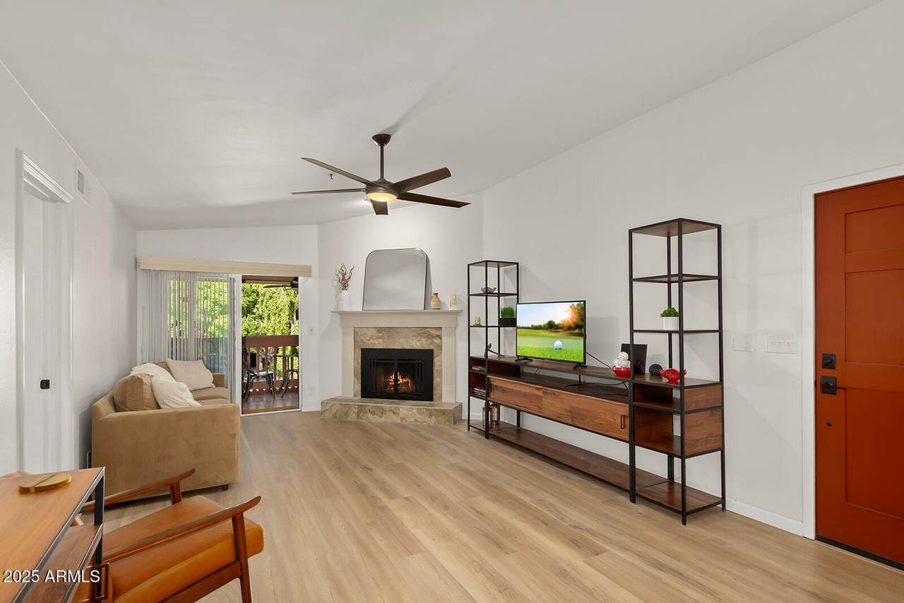 3031 Civic Center Plaza - Photo 1