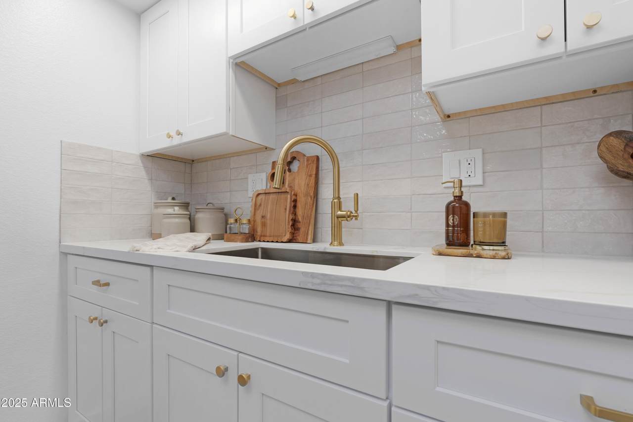 13231 98TH Avenue - Photo 1