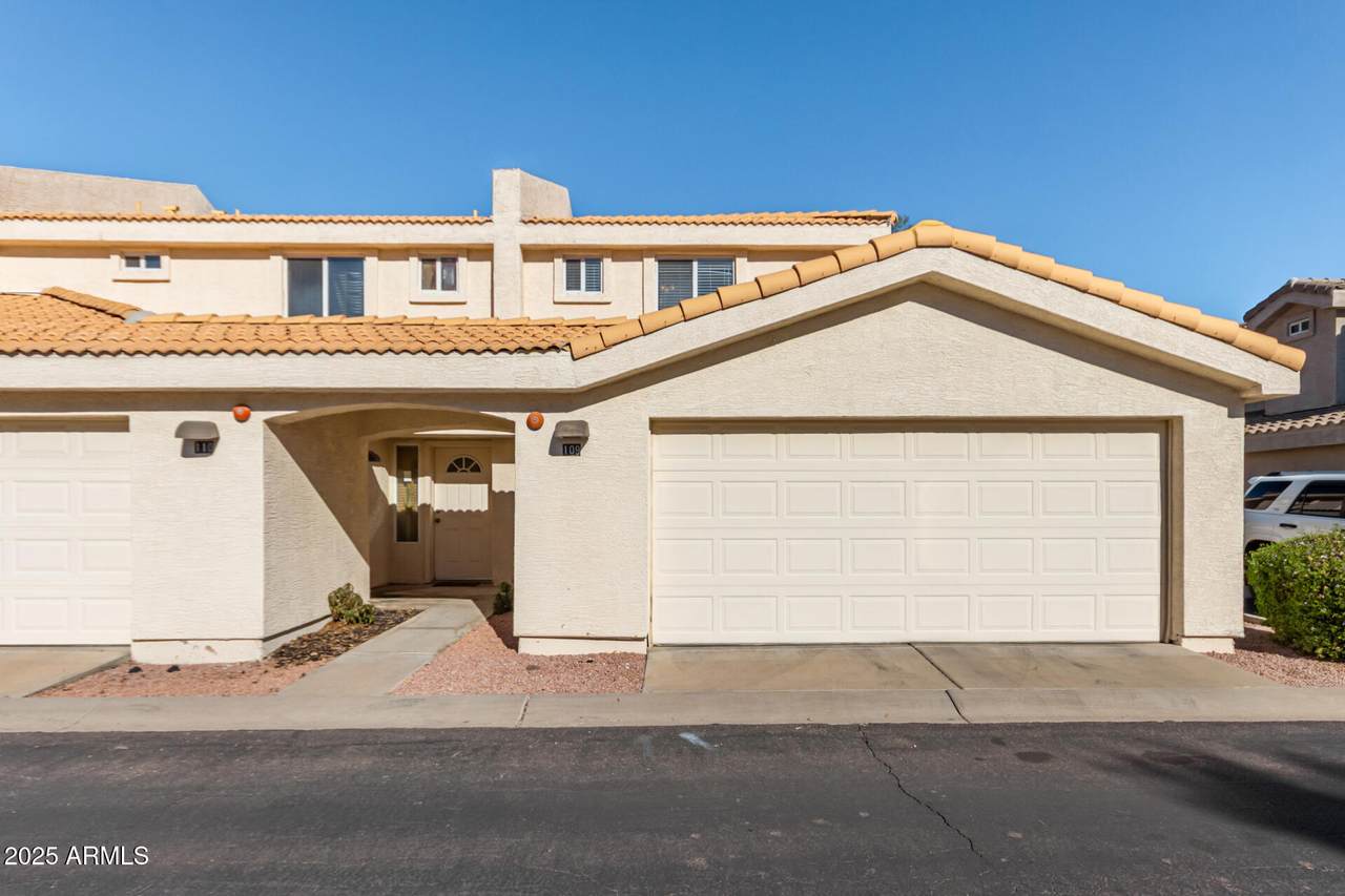 16015 30TH Street - Photo 1