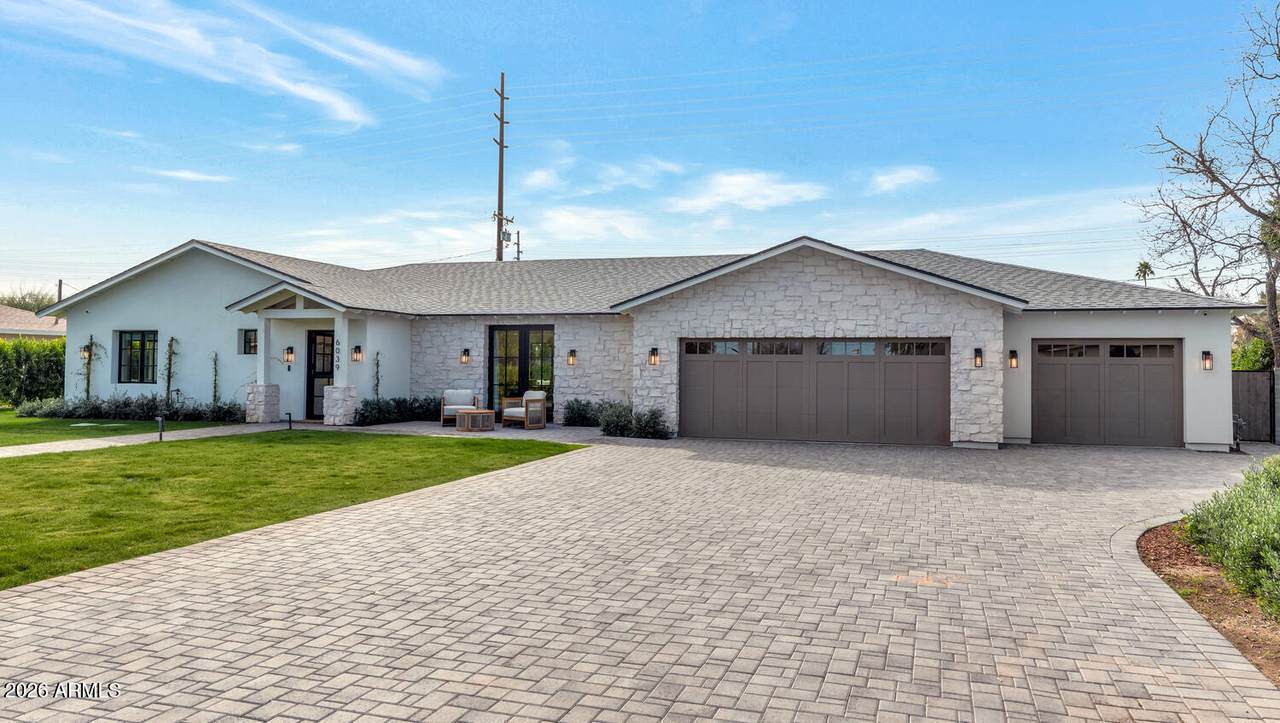 6039 Calle Camelia - Photo 1