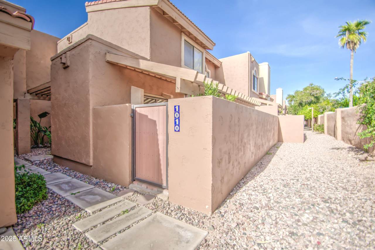 5640 Bell Road - Photo 1