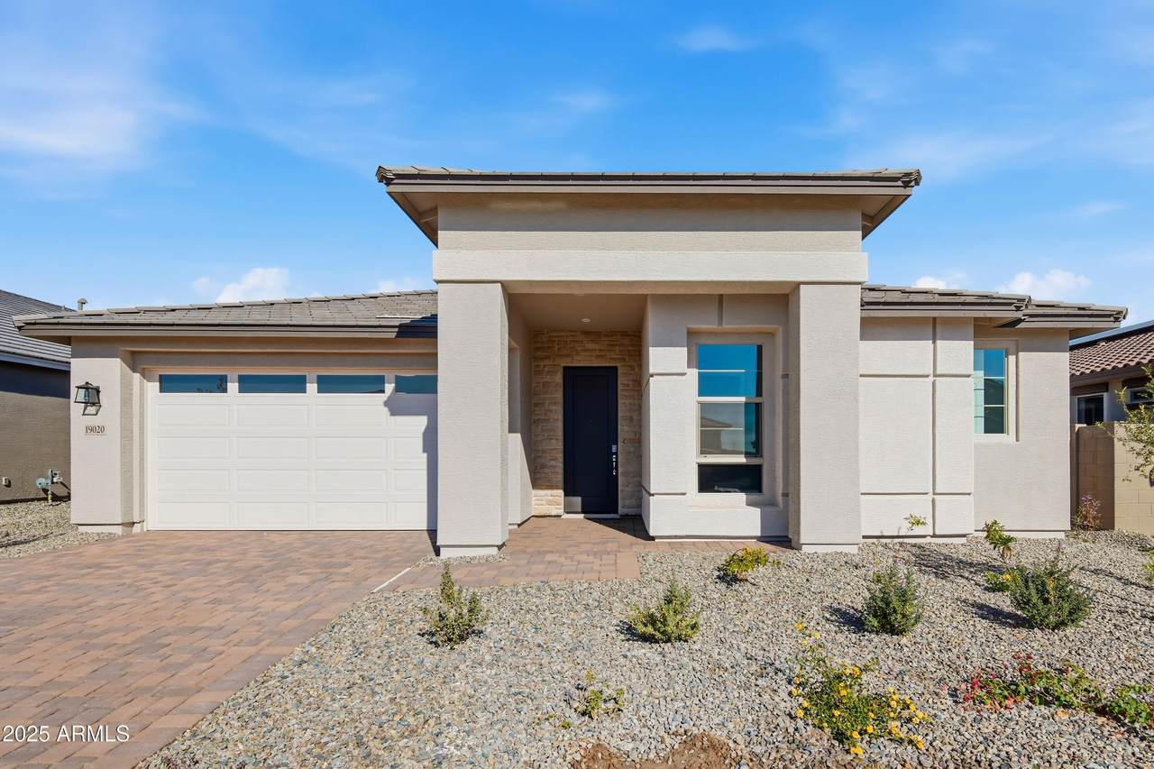 19020 Stella Avenue - Photo 1