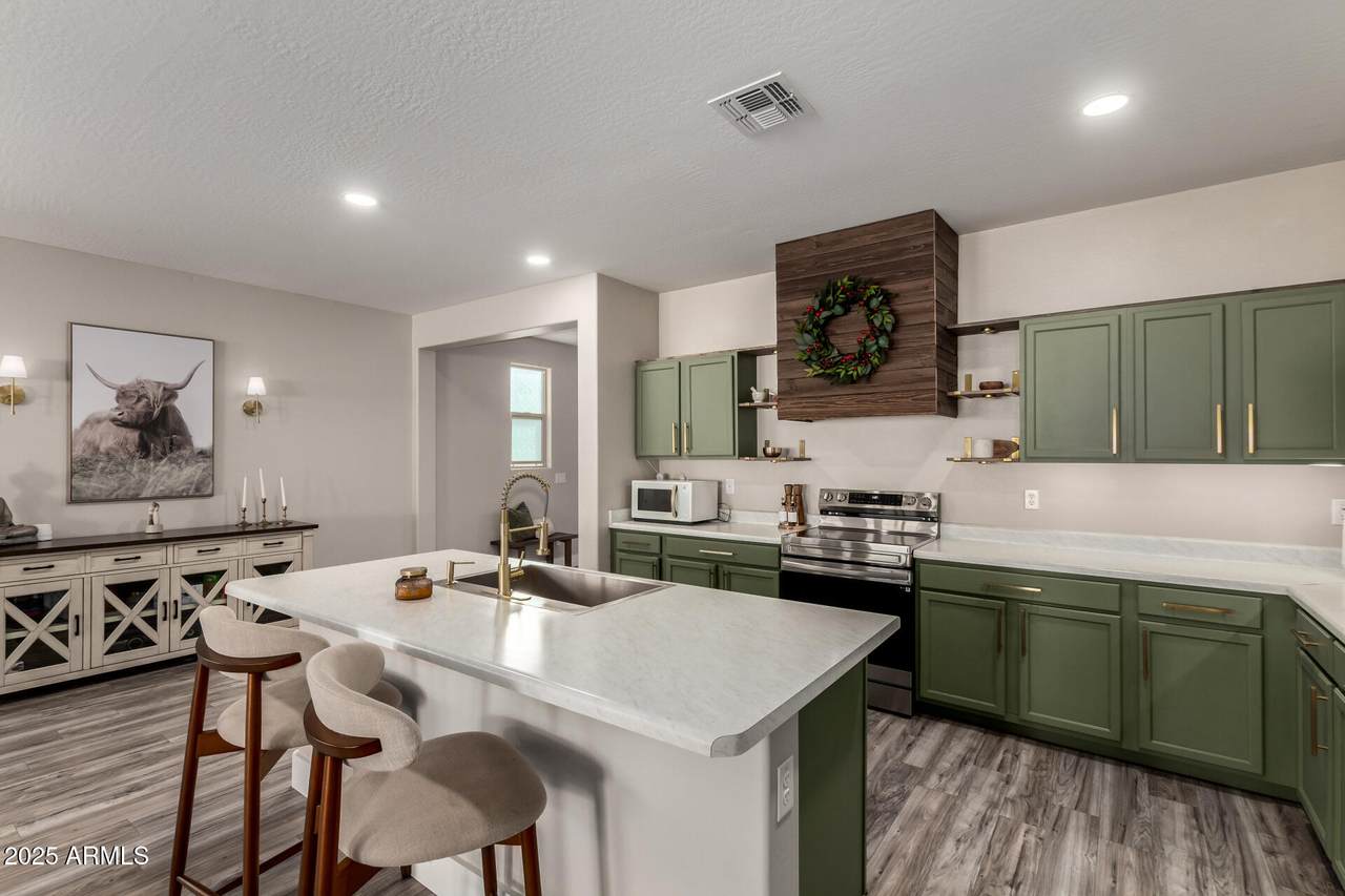 25650 Euclid Avenue - Photo 1