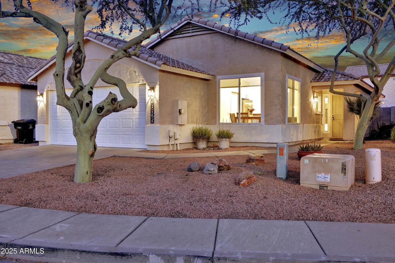 16825 18TH Place - Photo 1