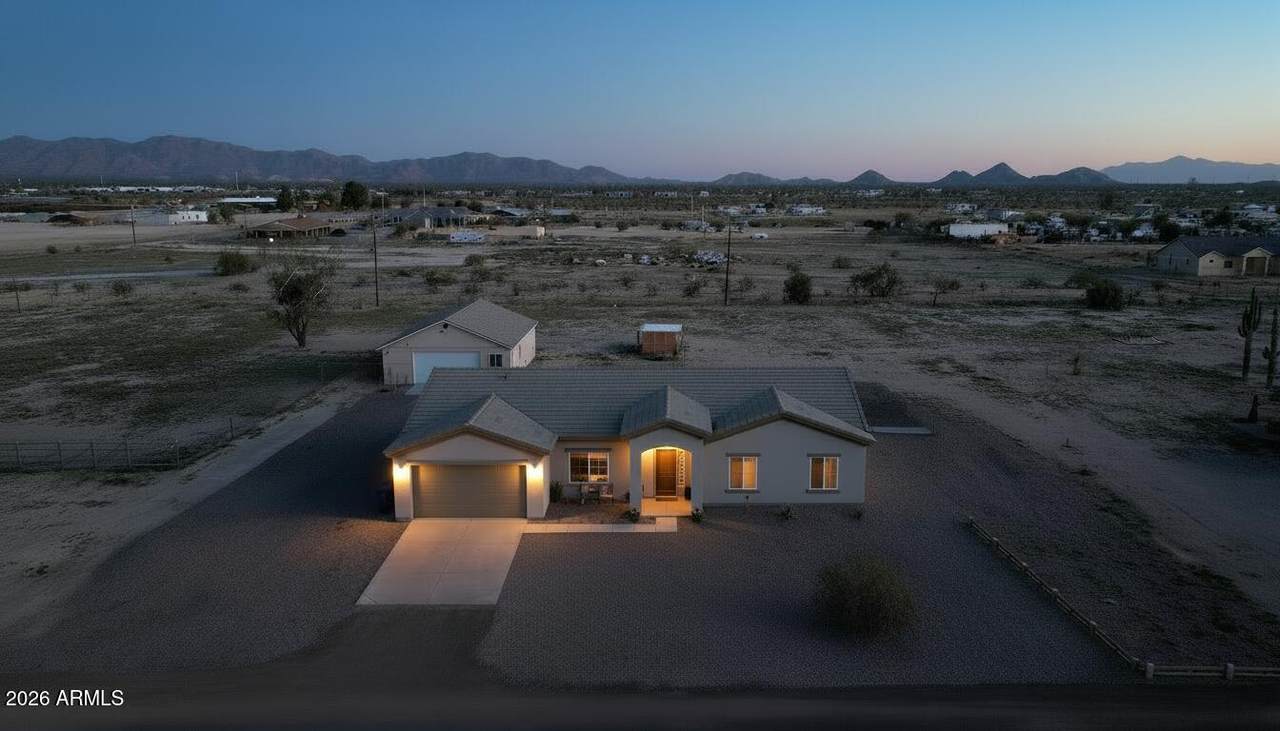 825 297TH Drive - Photo 1