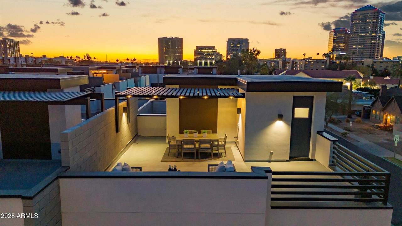 377 Windsor Avenue - Photo 1