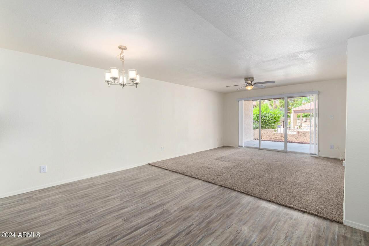 11048 28TH Drive - Photo 1