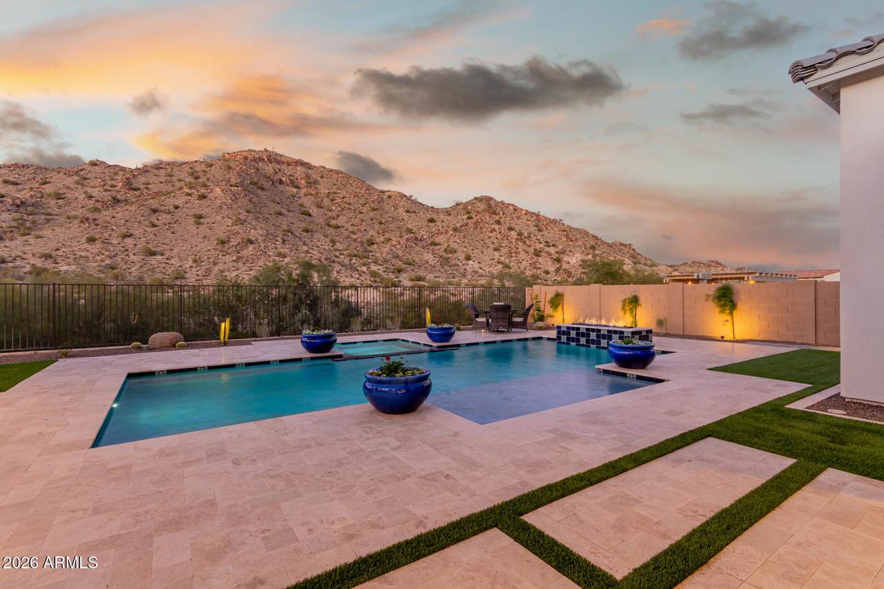 21336 Mariposa Street - Photo 1