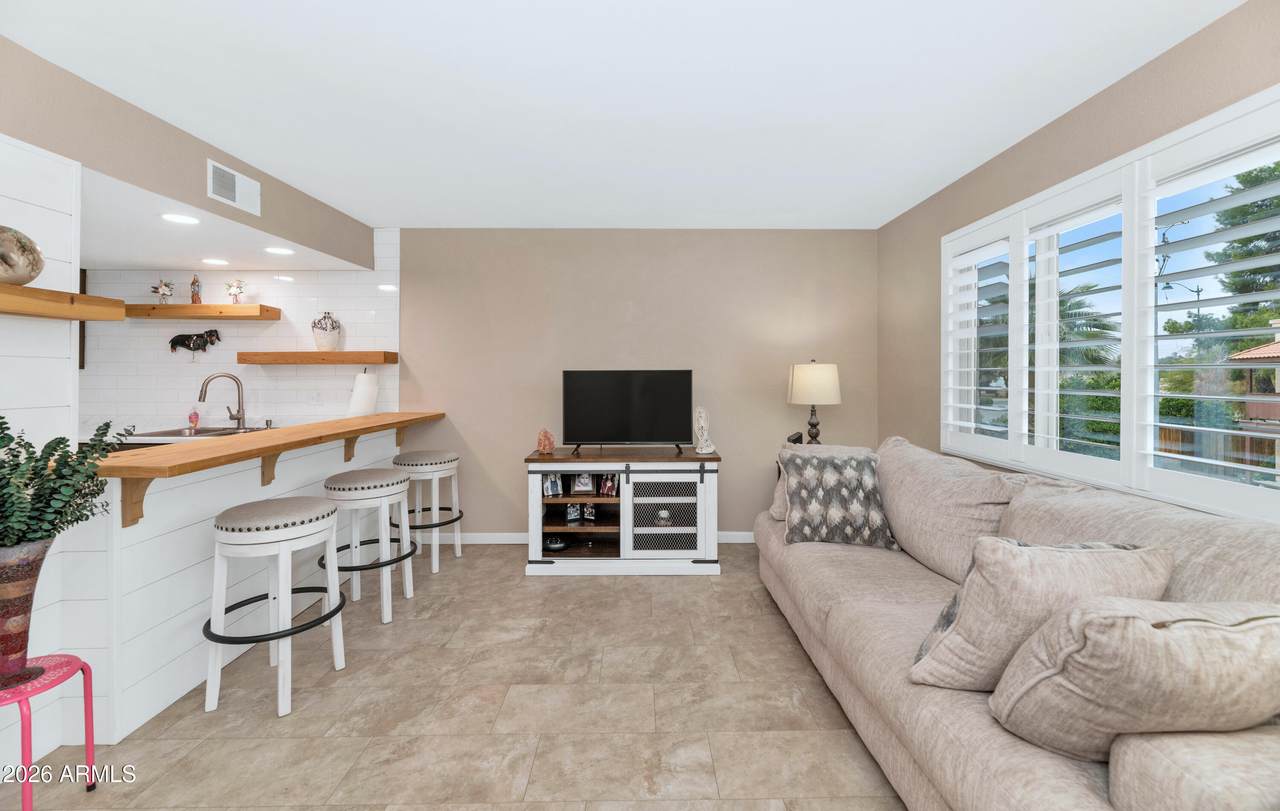 455 Tegner Street - Photo 1