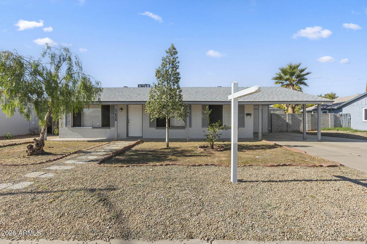 17626 16TH Avenue - Photo 1