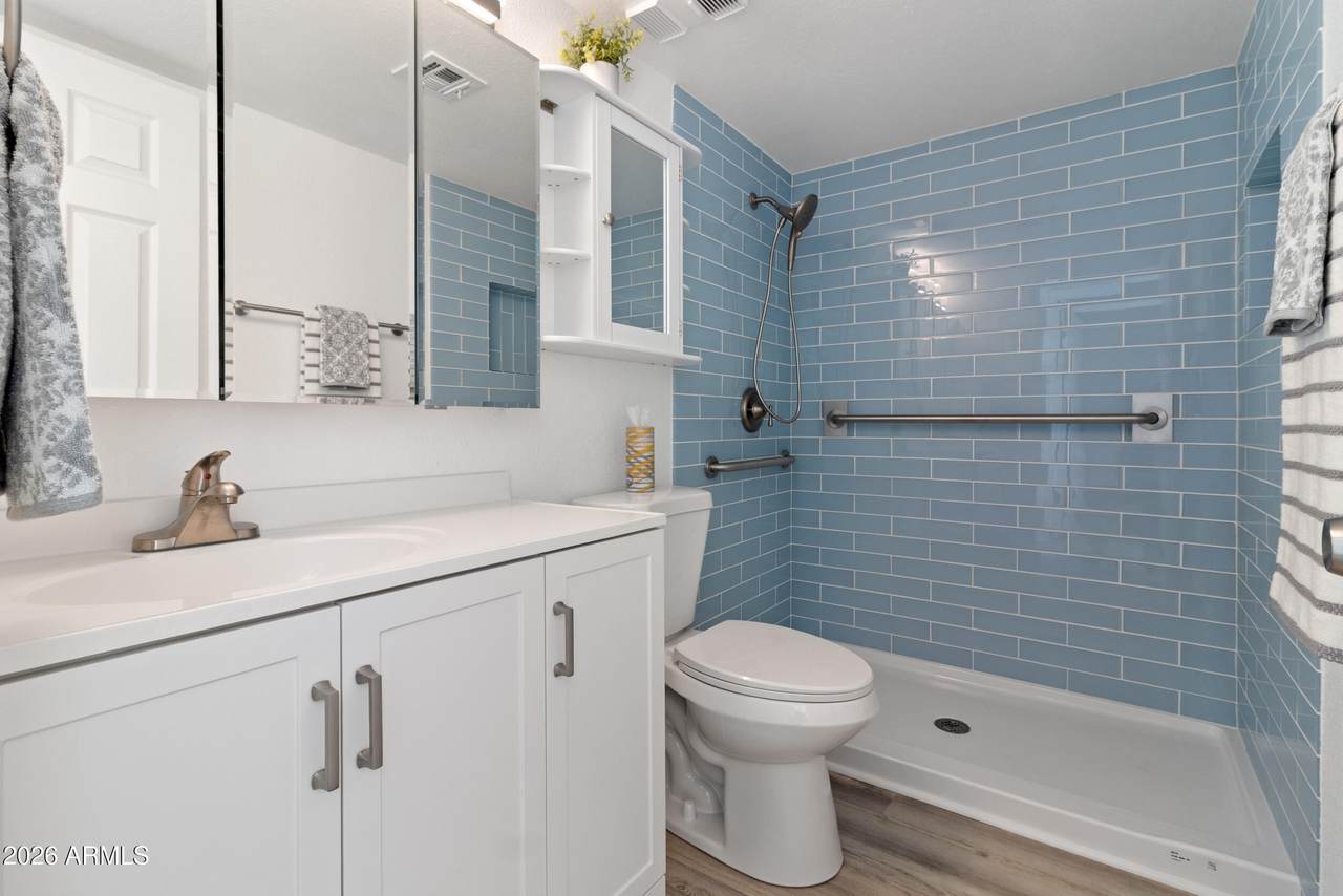 3033 Devonshire Avenue - Photo 1