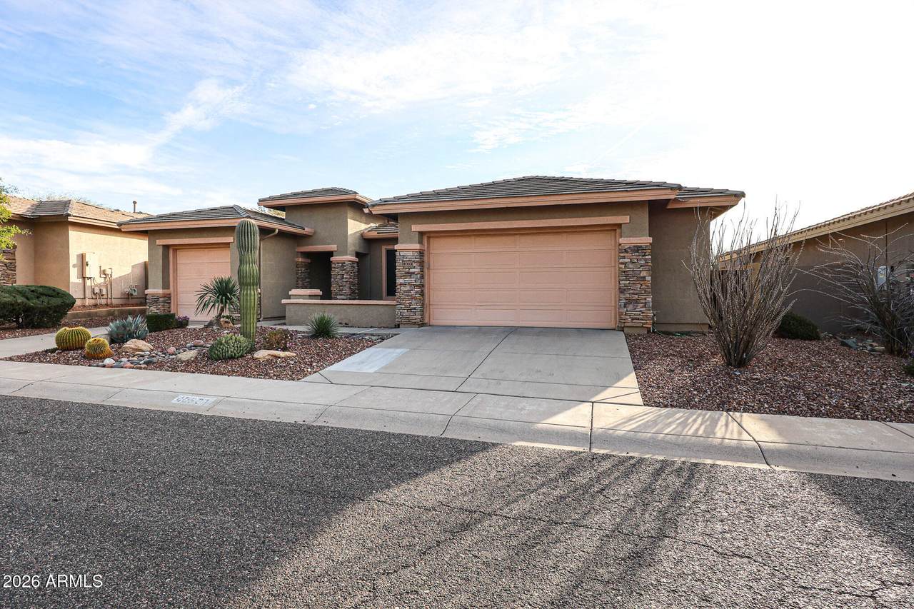 40601 Republic Way - Photo 1