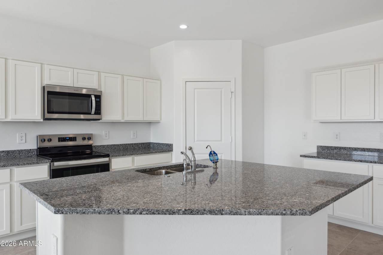 1561 Glazier Drive - Photo 1