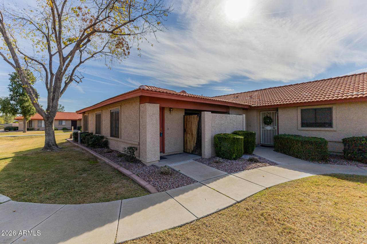 17225 16TH Street - Photo 1