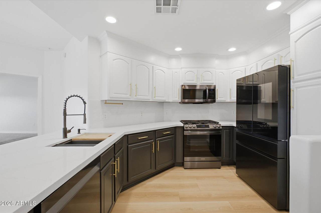 5350 Deer Valley Drive - Photo 1