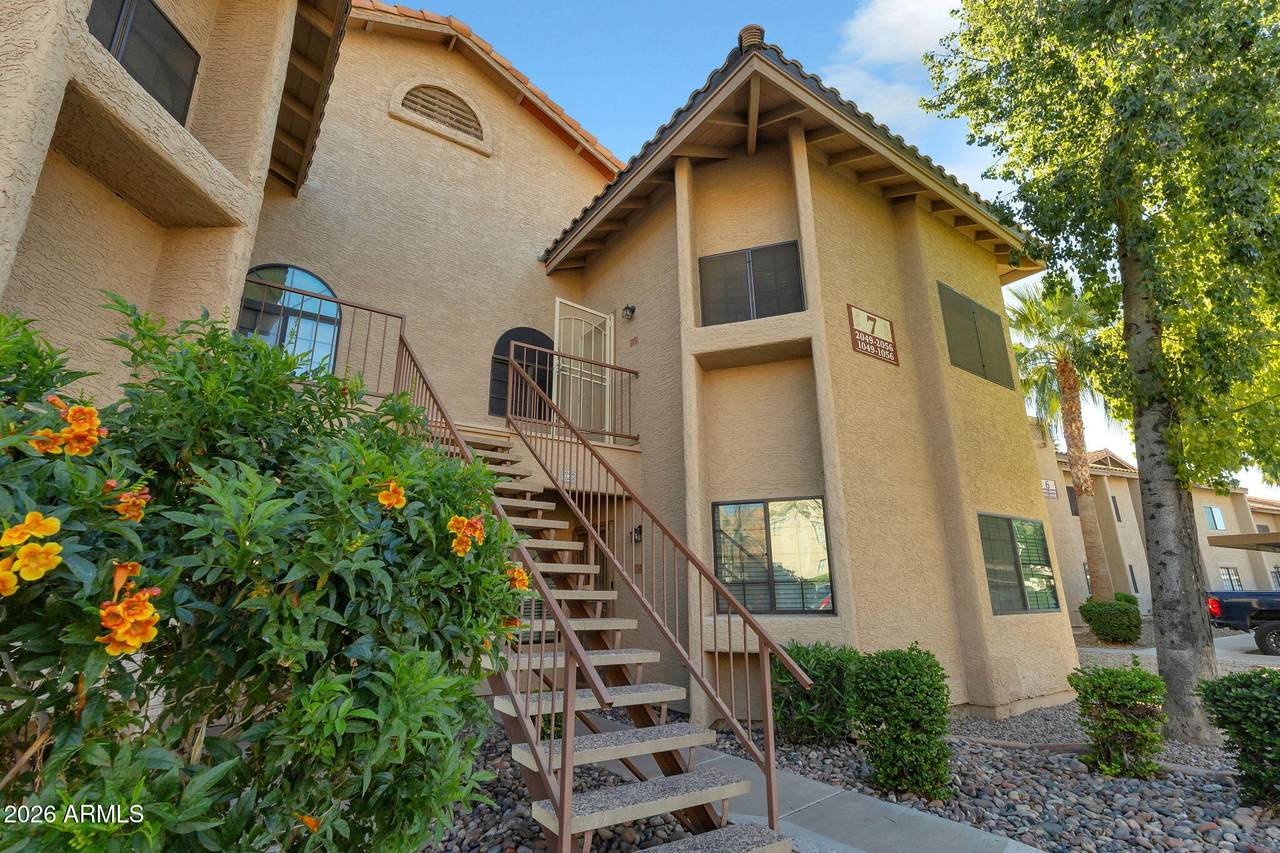 930 Mesa Drive - Photo 1