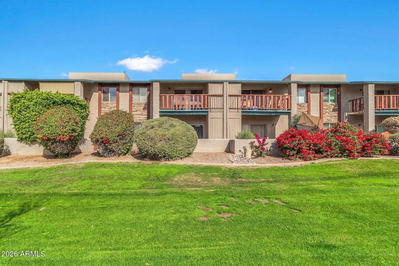 4354 82ND Street - Photo 1