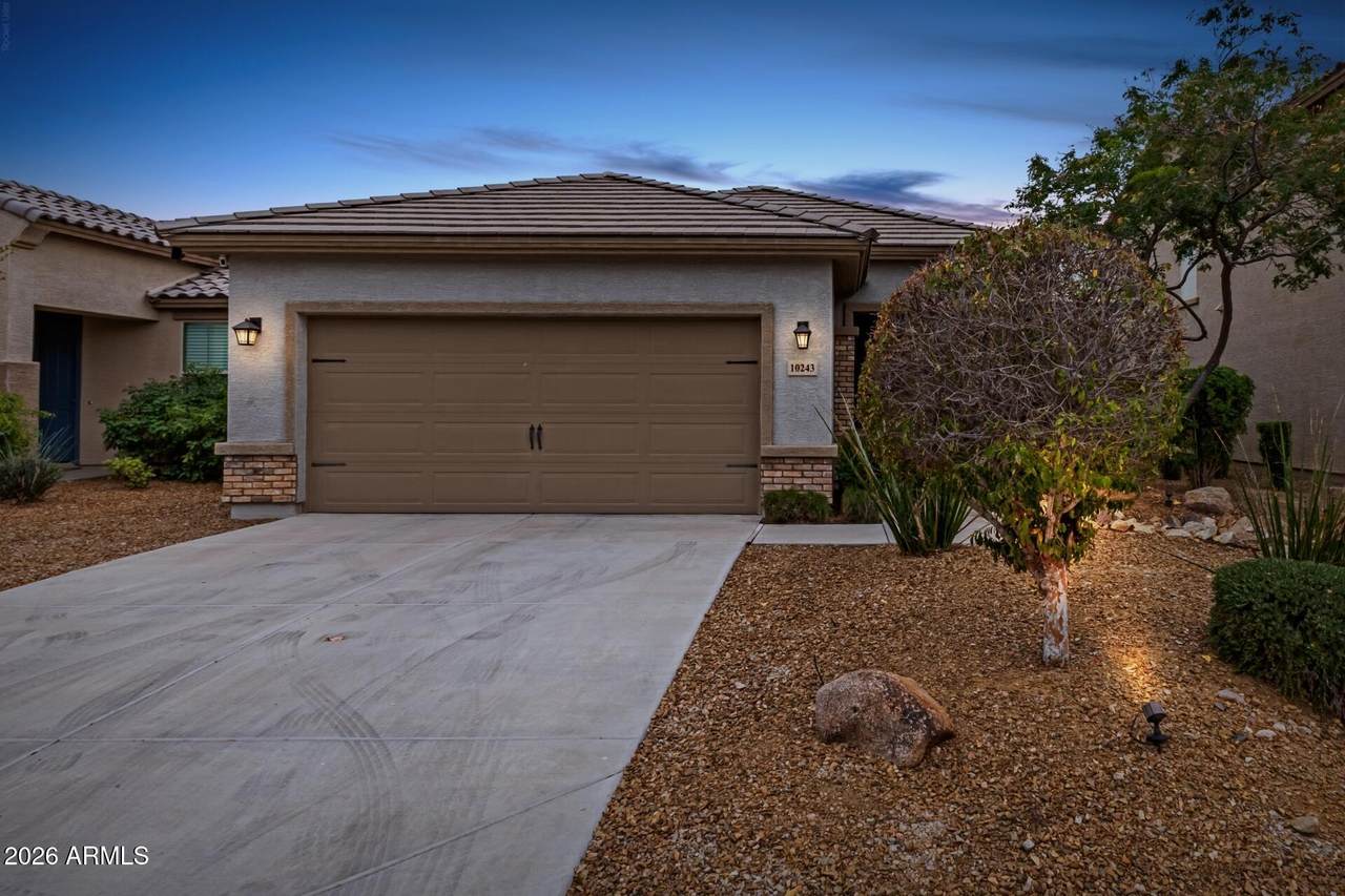 10243 Townley Avenue - Photo 1