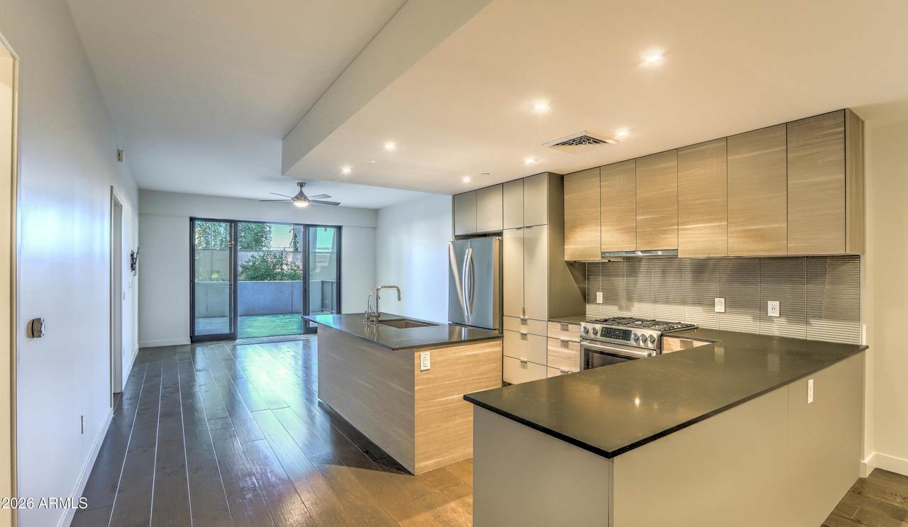 2300 Campbell Avenue - Photo 1
